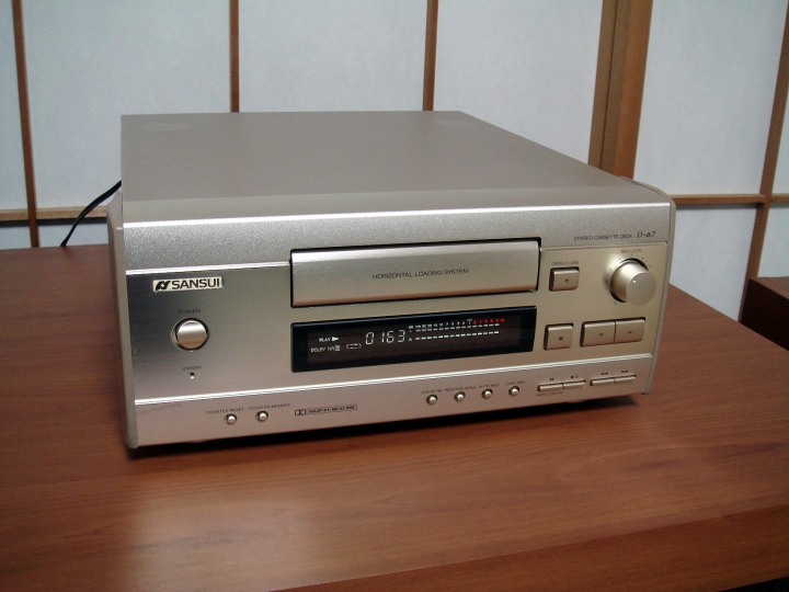 SANSUI D-α7
