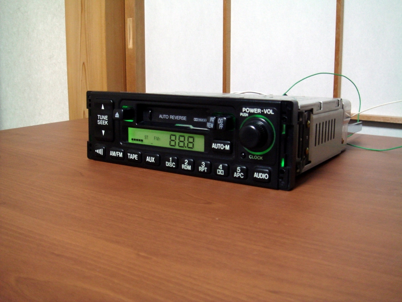 マツダデミオ DW5W 純正オーディオ