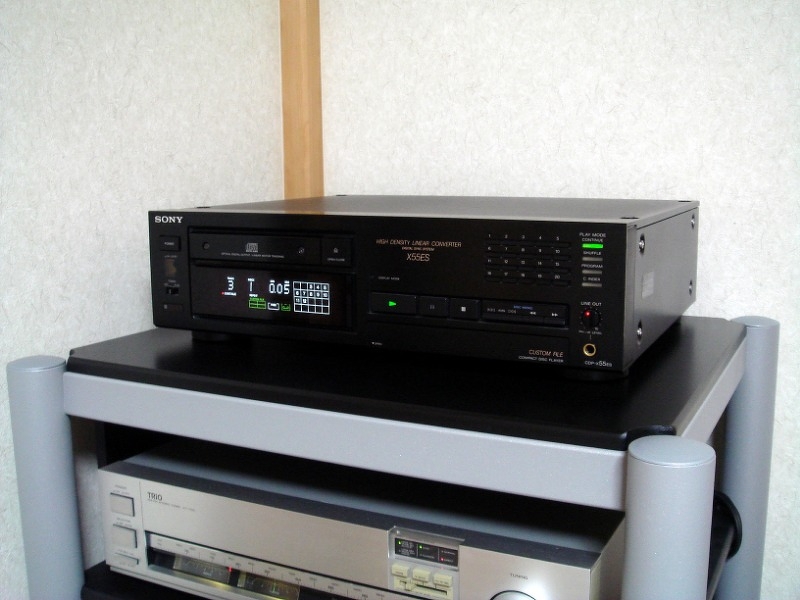 SONY CDP-X55ES